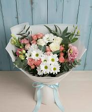 Букет цветов из:  Розы, Лизиантусы и Хризантемы в Михайловской Слободе