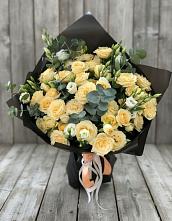 Букет цветов из:  Розы и Лизиантусы #REPLACE_PRED# Михайловской Слободе