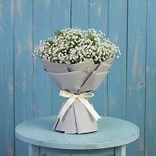 Букет цветов из:  Гипсофила в Михайловской Слободе