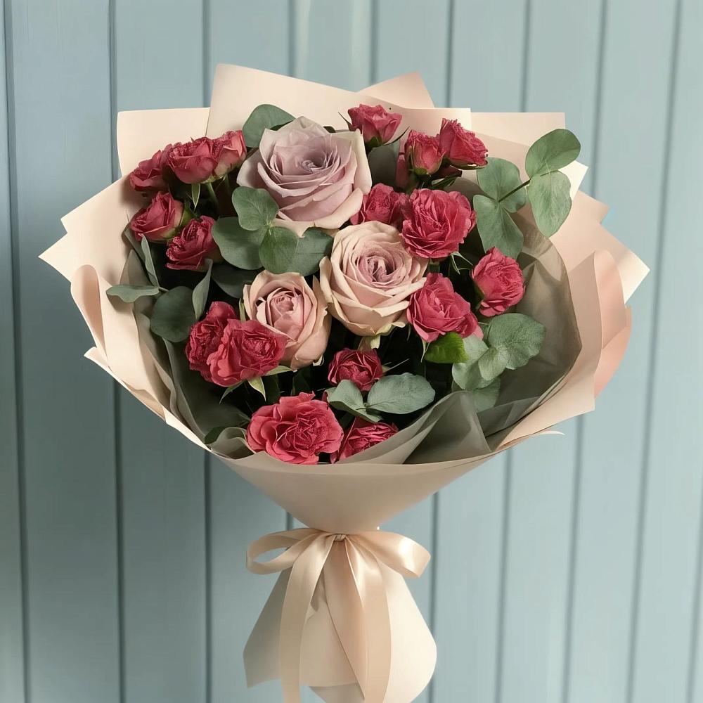 Букет цветов из: Гвоздики и Розы в Михайловской Слободе