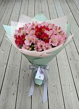 Букет цветов из:  Альстромерии #REPLACE_PRED# Михайловской Слободе