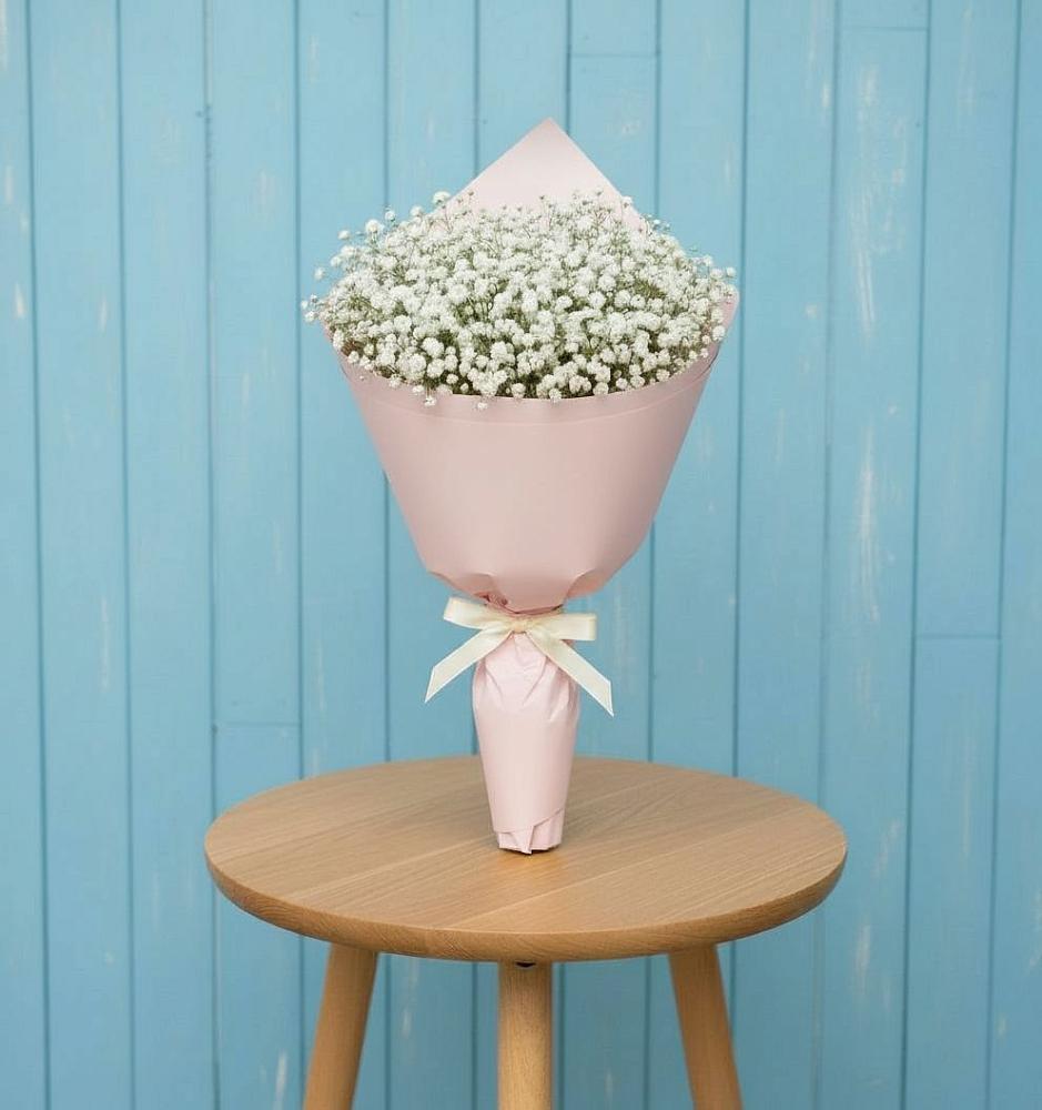 Букет цветов из: Гипсофила в Михайловской Слободе