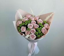 Букет цветов из:  Розы и Хризантемы в Михайловской Слободе
