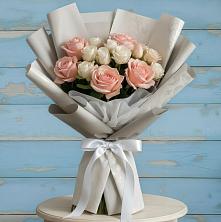Букет цветов из:  Розы в Михайловской Слободе