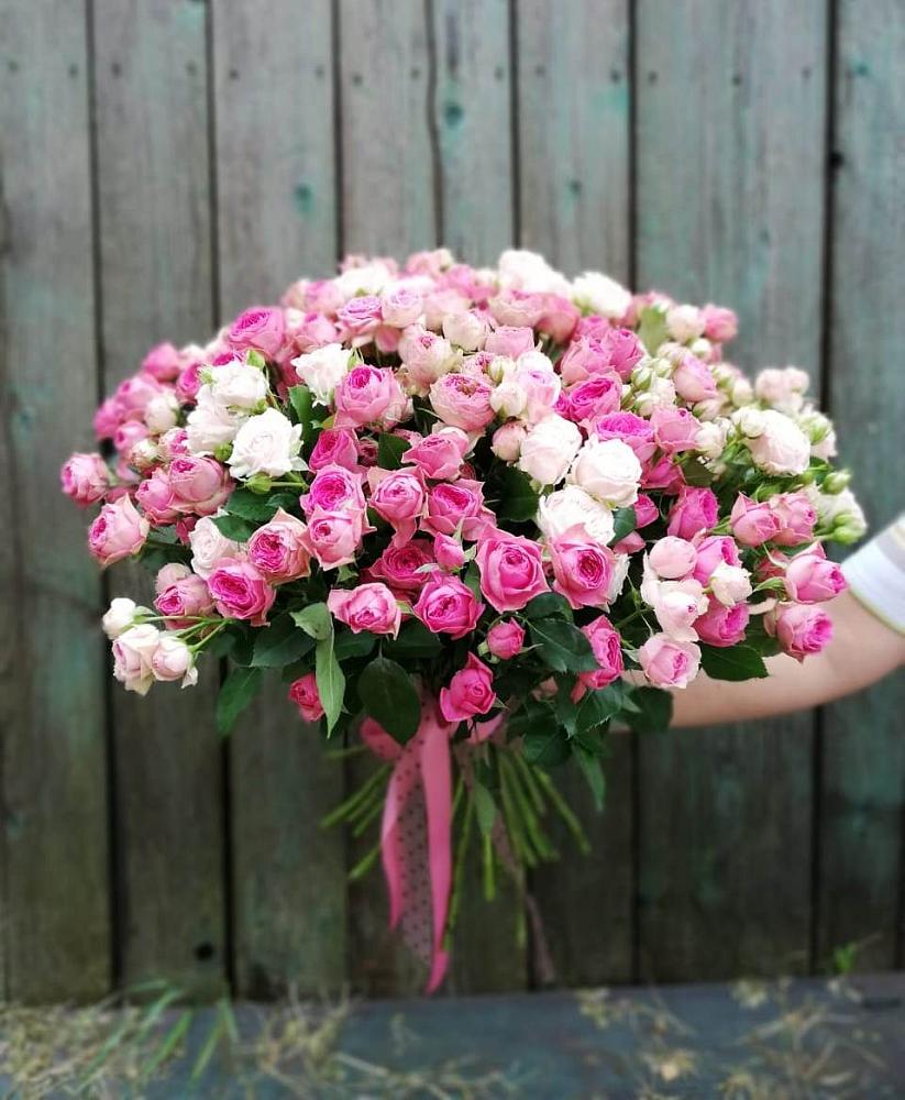 Букет Розовые кустовые розы Натали и Лав Лидия в Михайловской Слободе