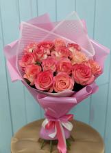 Букет 15 Розовых роз Равель в Михайловской Слободе